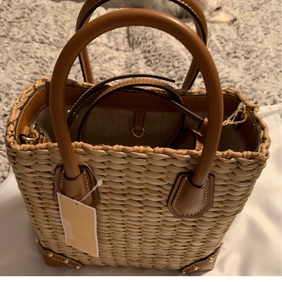 Michael Kors Bag - Picture 4 of 15